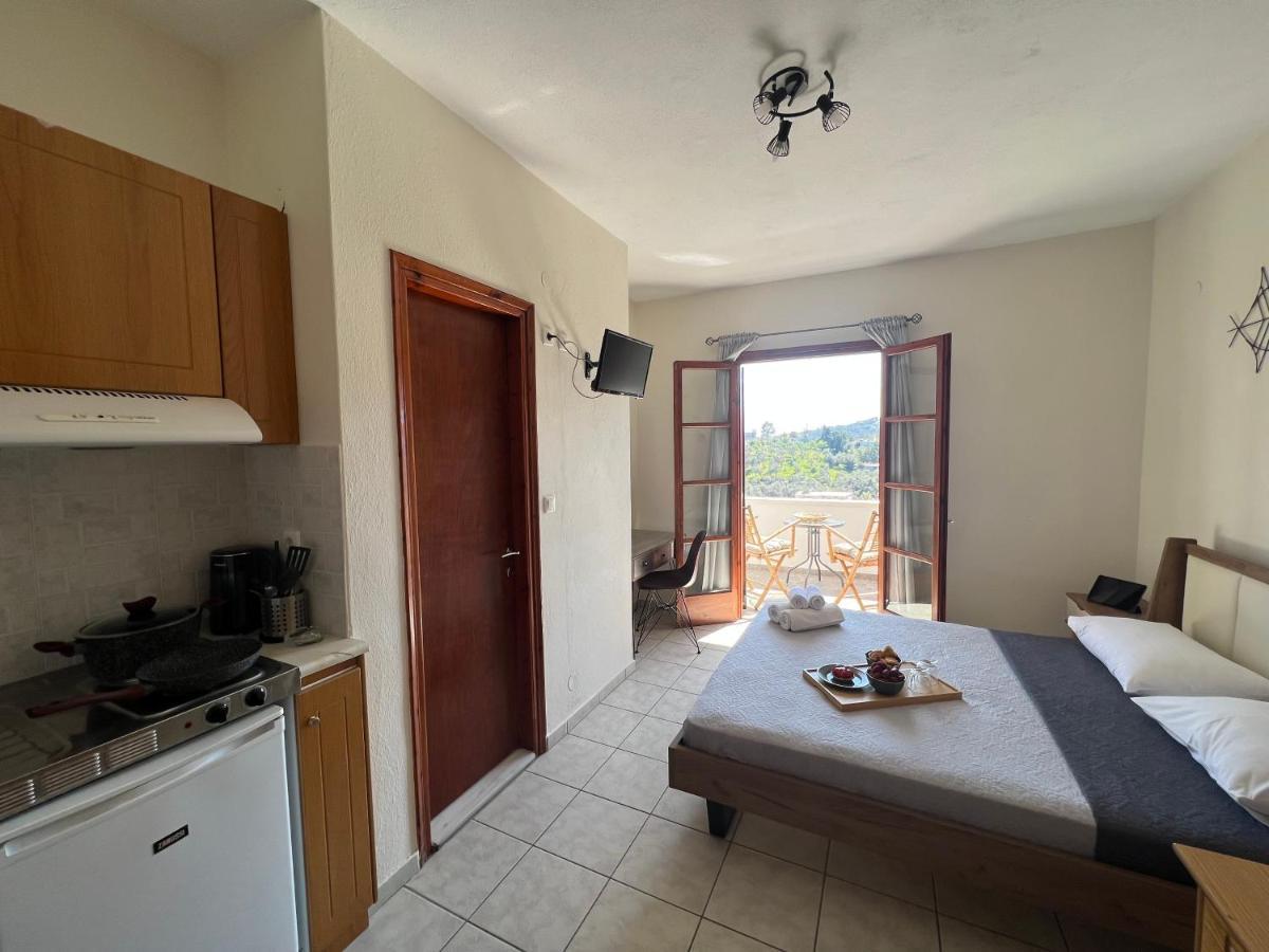 Jimmy'S Guest House Skiathos Buitenkant foto