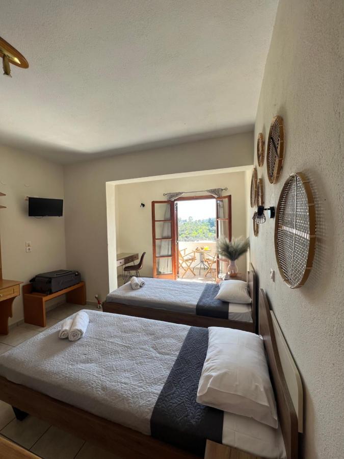 Jimmy'S Guest House Skiathos Buitenkant foto